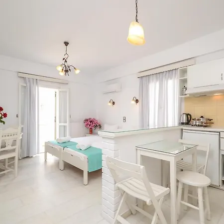 Apartment Lygdamis Downtown 3 Star