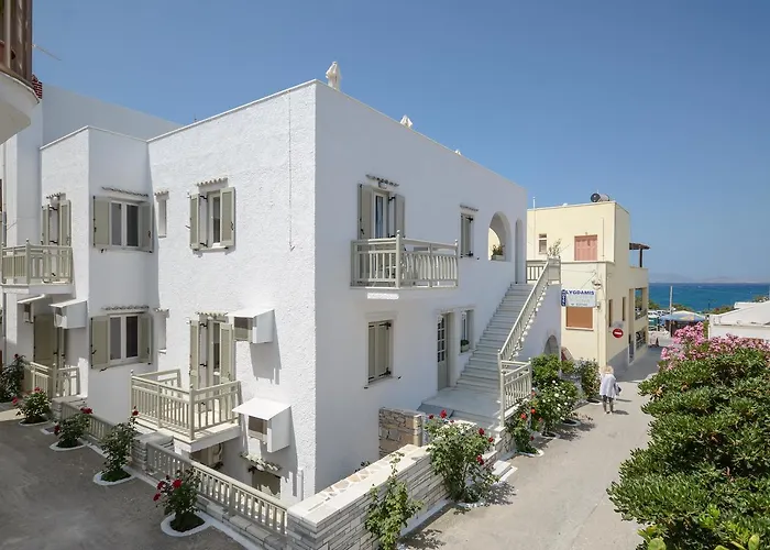 Lygdamis Downtown 3 Star Apartman *