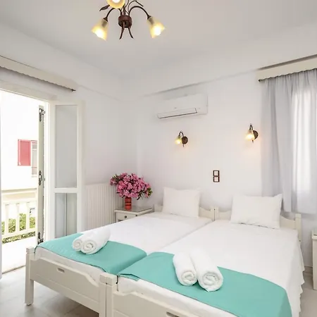 Lygdamis Downtown 3 Star Apartment *