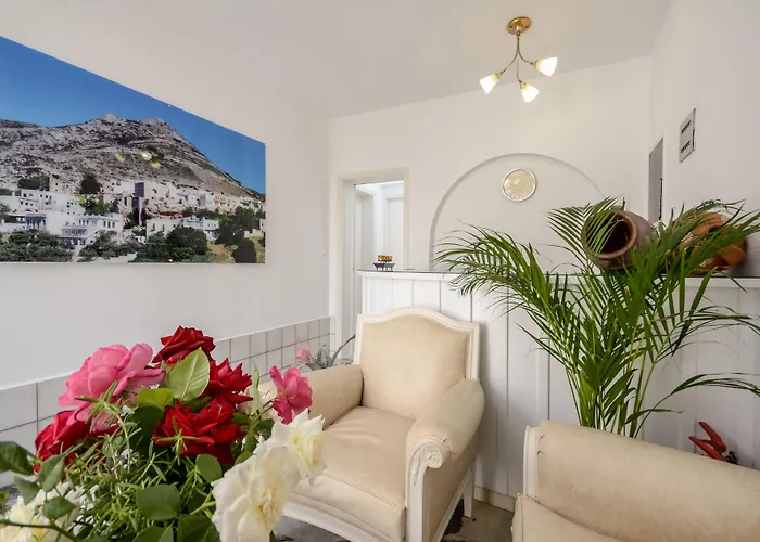 Lygdamis Downtown 3 Star Naxos City